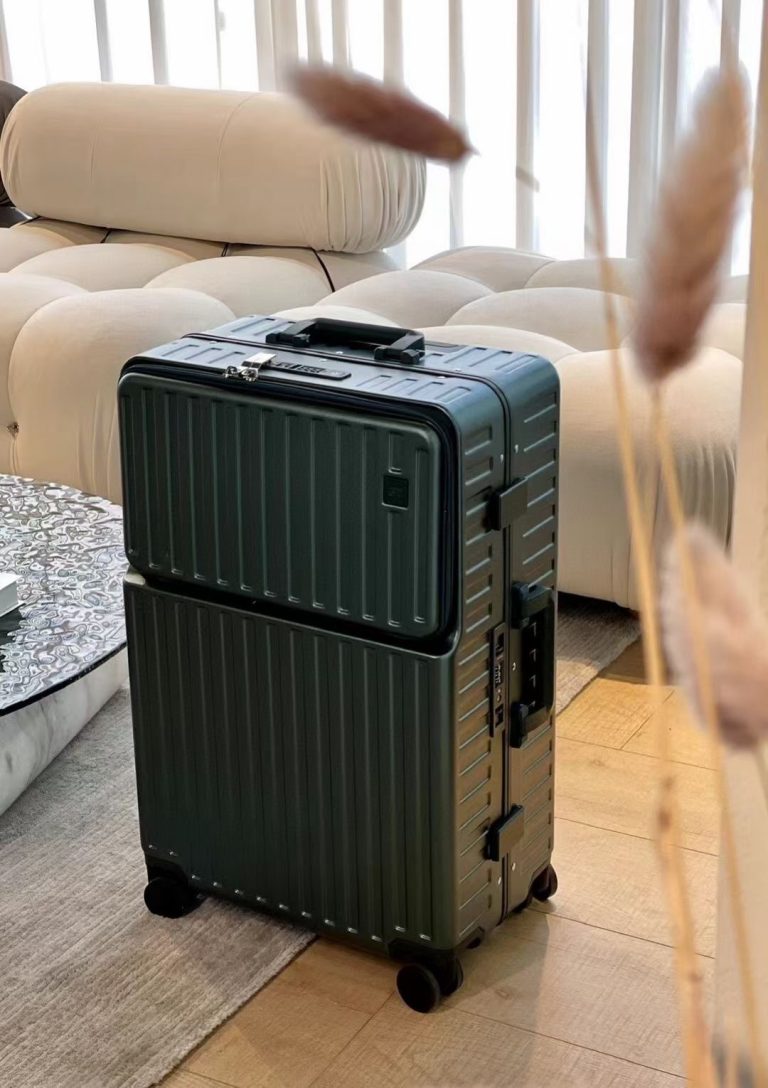 Elevate Your Travel Style with Premium Suitcases: Factory Supplier’s Range