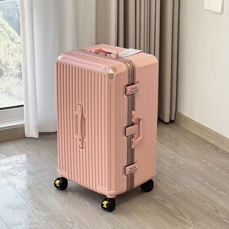 Product details of Luggage Super Large Capacity
