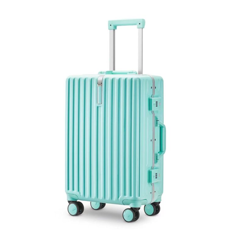 Summer is hot, but a beautiful suitcase can bring you a good mood on the trip!