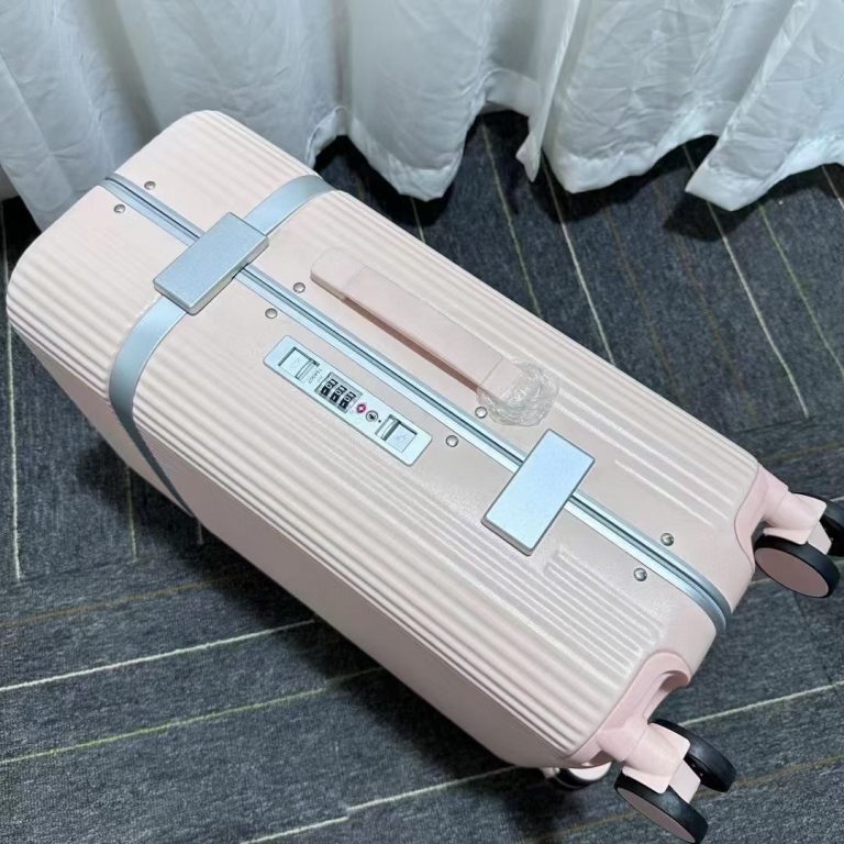 Customize Your Suitcase with a Trusted and Reliable Supplier You Can’t Miss!