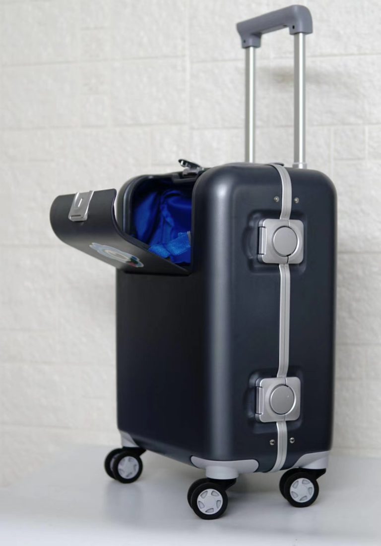 Eco-Friendly Choices: Experience the Sustainable Production Practices of a Luggage Manufacturer!